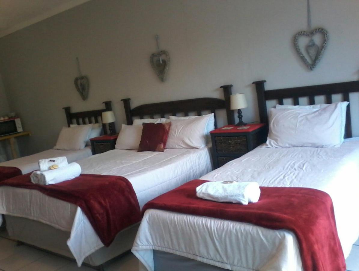 Tehillah Guesthouse Upington Extérieur photo