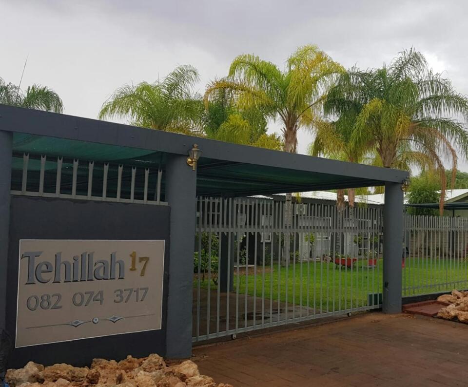 Tehillah Guesthouse Upington Extérieur photo