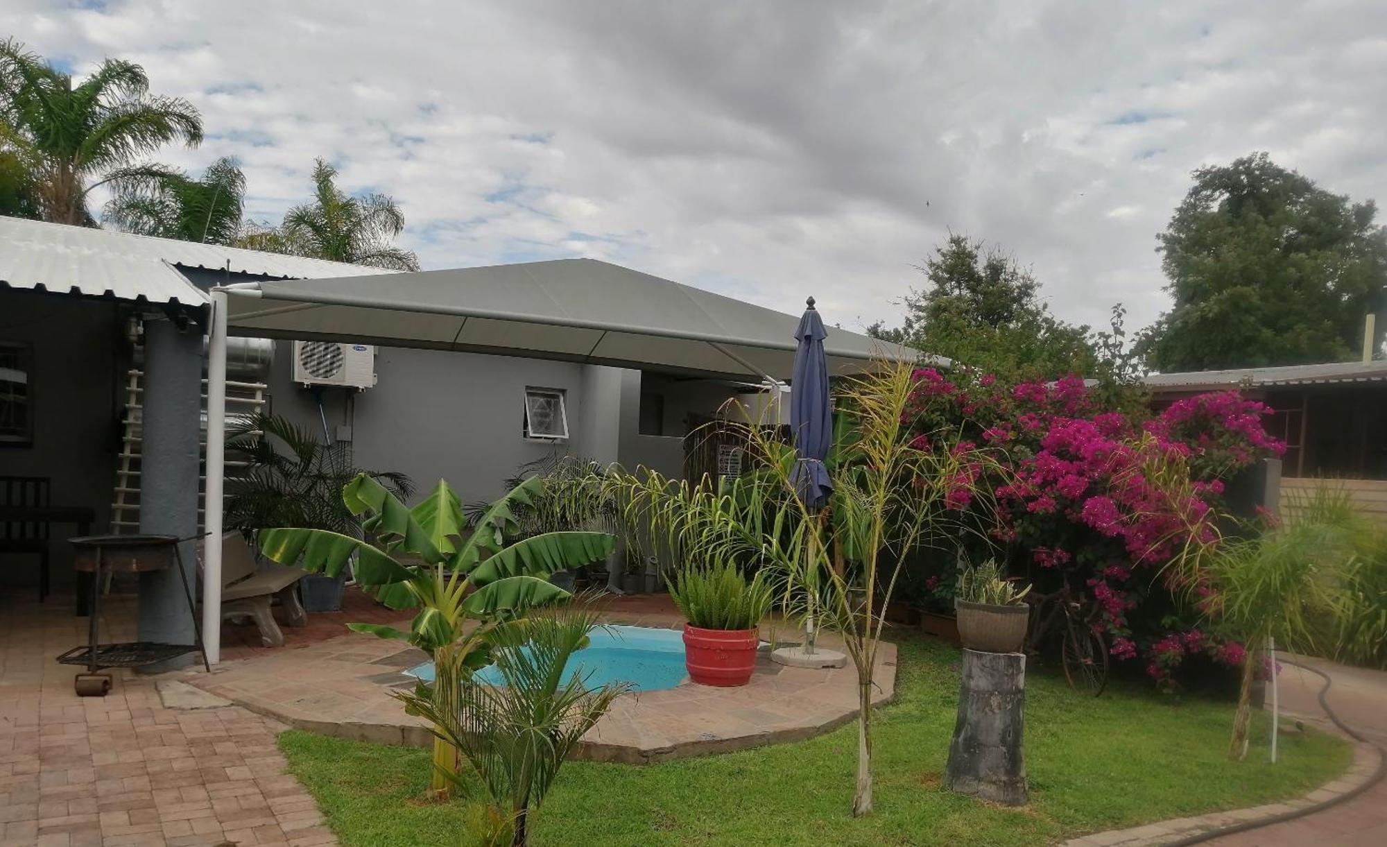 Tehillah Guesthouse Upington Extérieur photo